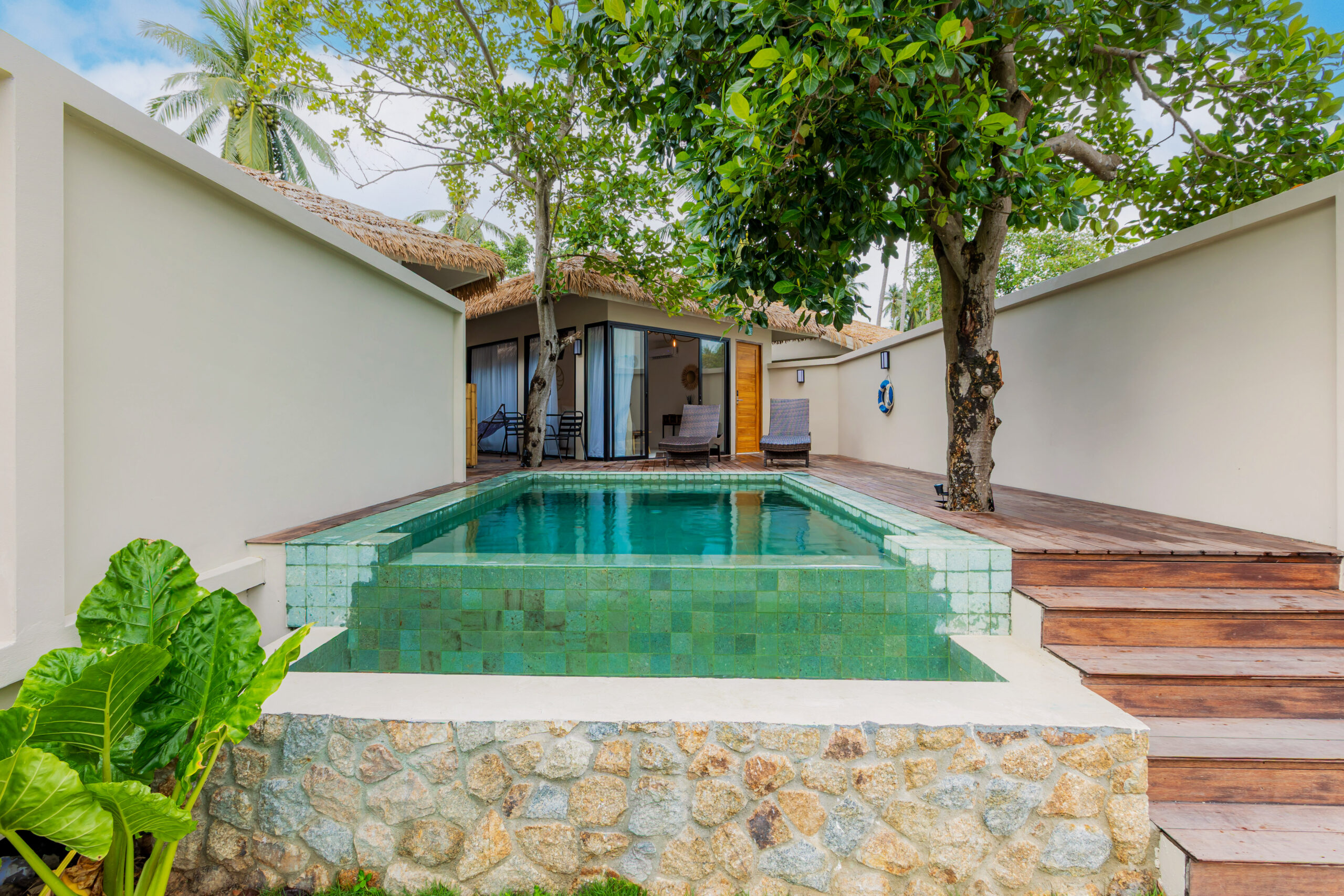 Partial sea view pool villa